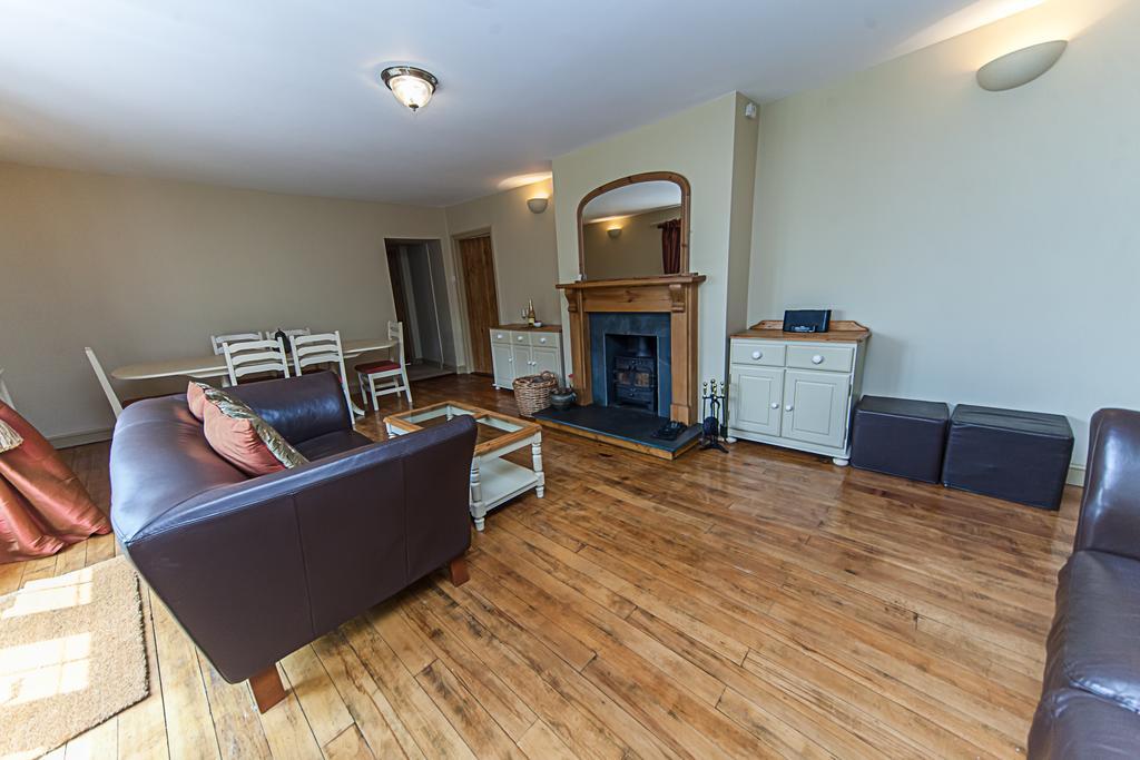 Bed and Breakfast Stoodleigh Court Coach House Tiverton  Esterno foto